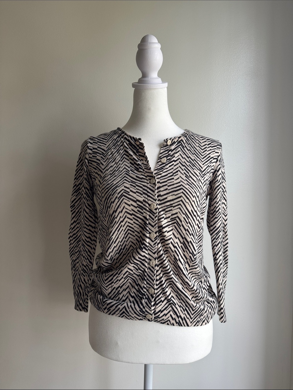 LOFT Black and Cream Printed Button cardigan